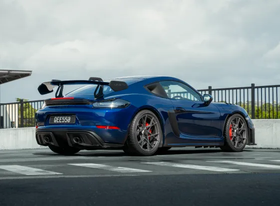 Blue Porsche GT4 RS